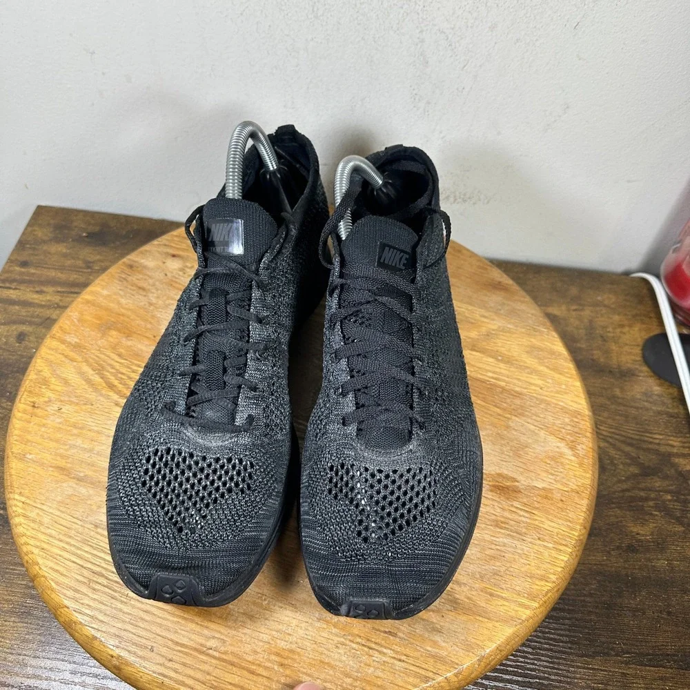 Nike Flyknit Racer Triple Black Men 11.5 Running Shoes 526628-009 Anthracite